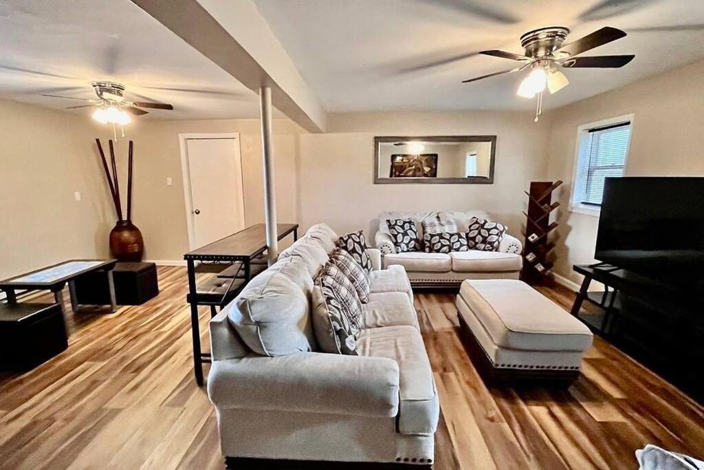Holiday home Sauna, Games,grill, View,lake,pool,tvs *