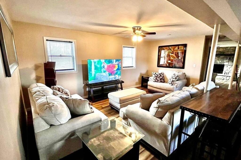 Holiday home Sauna, Games,grill, View,lake,pool,tvs *