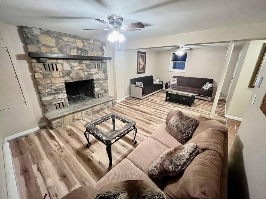 Sauna, Games,grill, View,lake,pool,tvs Holiday home