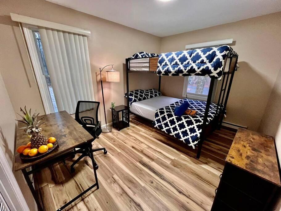 Sauna, Games,grill, View,lake,pool,tvs * Albrightsville
