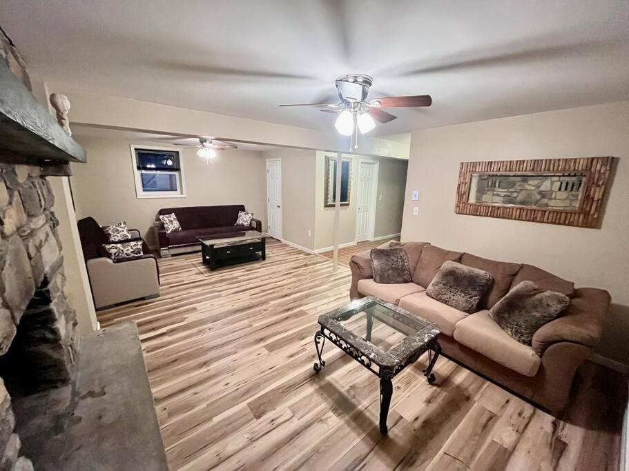 Sauna, Games,grill, View,lake,pool,tvs Holiday home