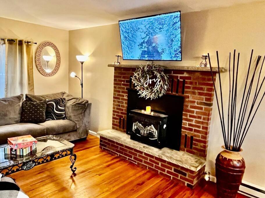 Holiday home Sauna, Games,grill, View,lake,pool,tvs *