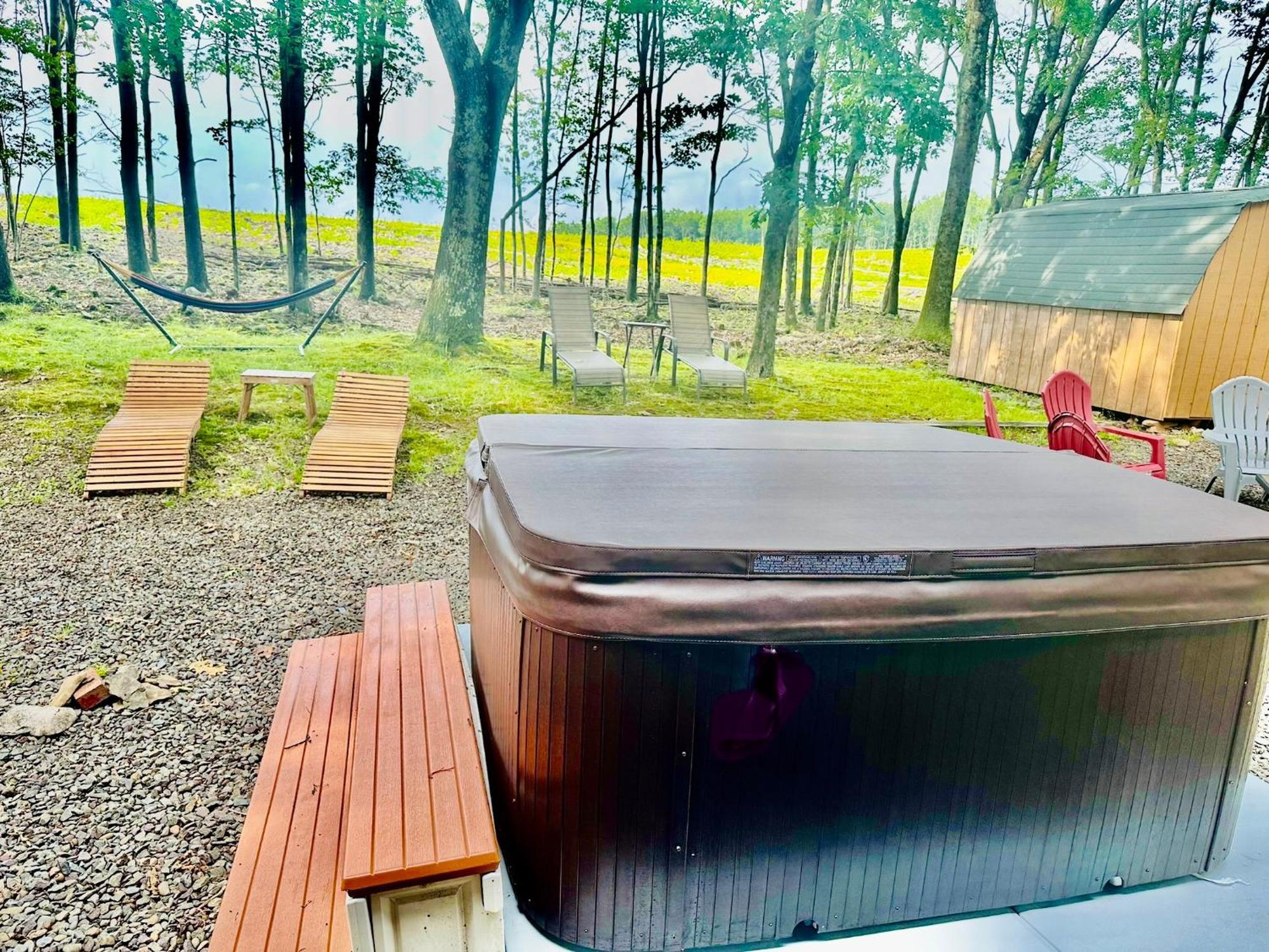 Holiday home Sauna, Games,grill, View,lake,pool,tvs